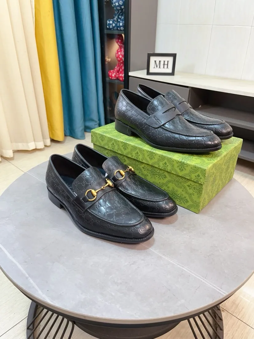 Men's shoes 💰500🌹🌹【GUCCI】The most popular classic Gucci leather shoes. Synchronized with the official website, the upper is made of Italian first-layer cowhide ➕cowhide lining, with unique brand and unique craftsmanship. Highlighting the hot style of the new year. Stop hesitating, stop wandering, get it now. Number: 38--44